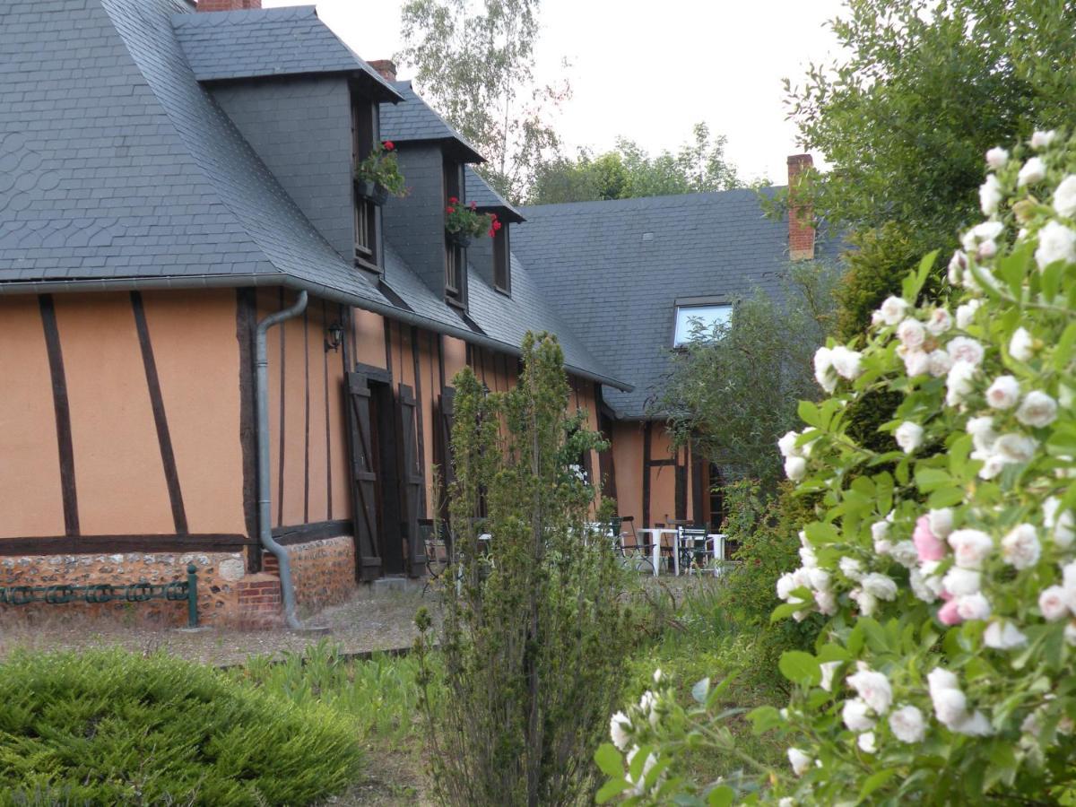 Les Granges Du Bout De La Country house Montville